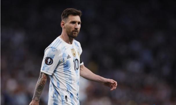 开拓者记者：我们可以质疑杨瀚森的表现，但他的职业道德没有问题